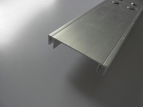 可折弯铝材 特性、优势、厂家选择与市场价格解析